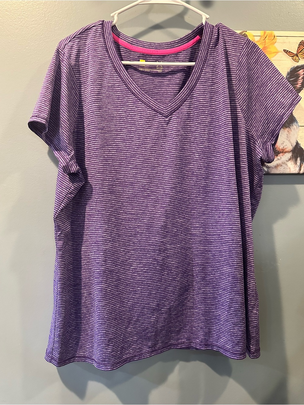 Xersion Purple Striped V-Neck Short Sleeve Tee